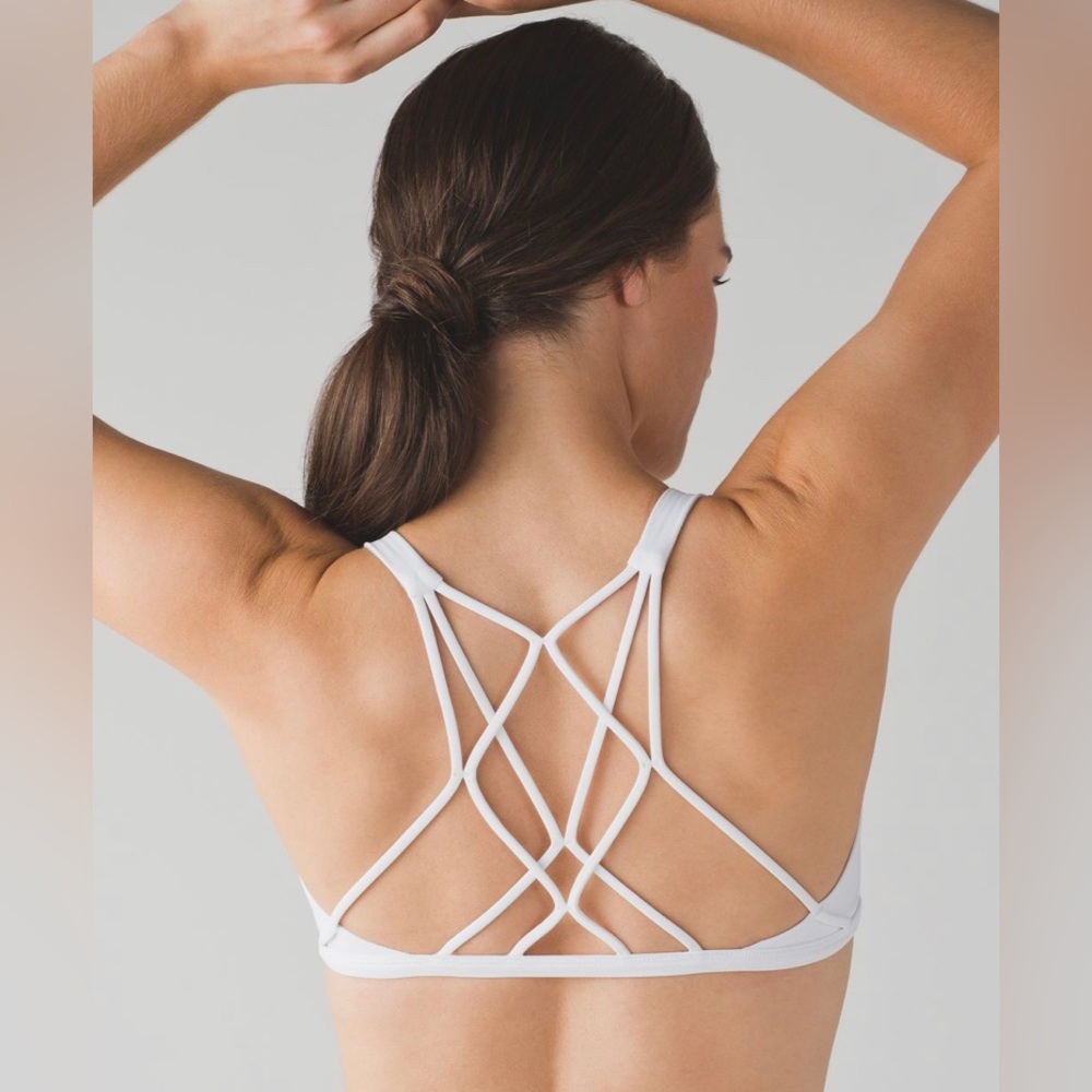 Lululemon Free to Be Zen Bra | Size 6 | White